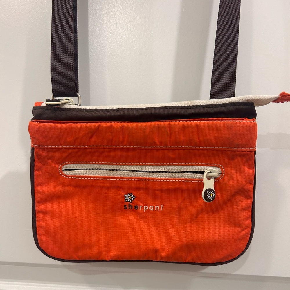 Sherpani Vibrant Orange Crossbody Bag